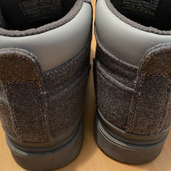 Lugz 6” Peacoat boots (Gray) - Picture 5 of 7